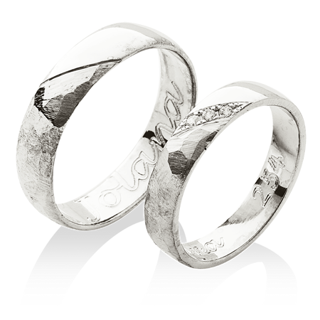 platinové prsteny s hrubým broušením
