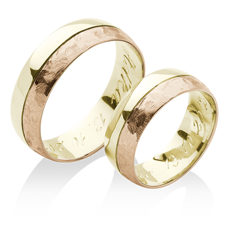 půlkulaté snubní prsteny s kombinací lesklého a hrubého povrchu