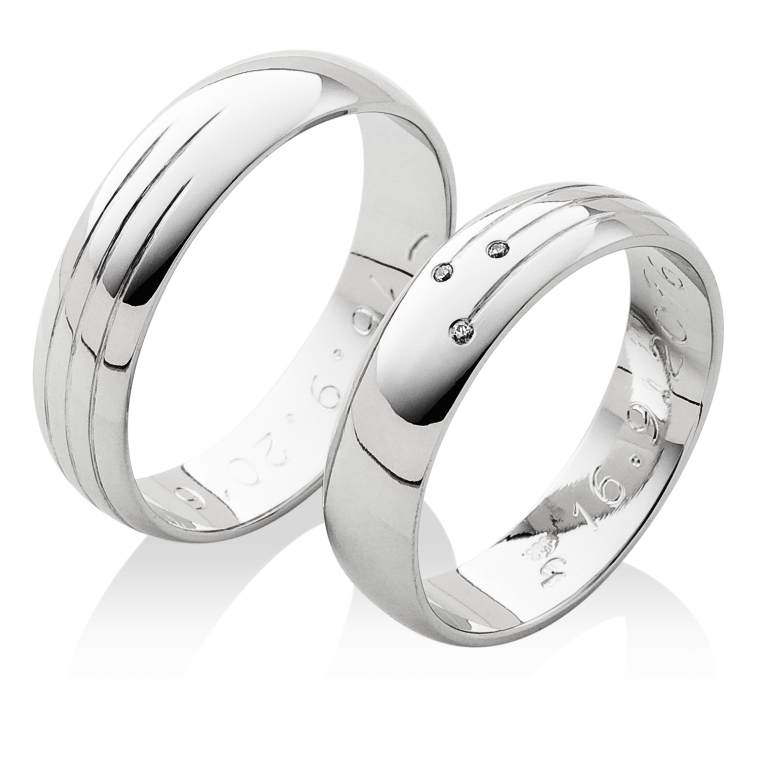 klasické platinové prsteny s třemi rytými linkami