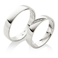 Jednoduché snubní prsteny z platiny