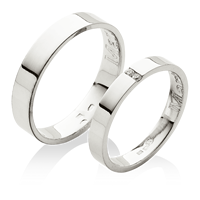 Hladké jednoduché snubní prsteny z platiny
